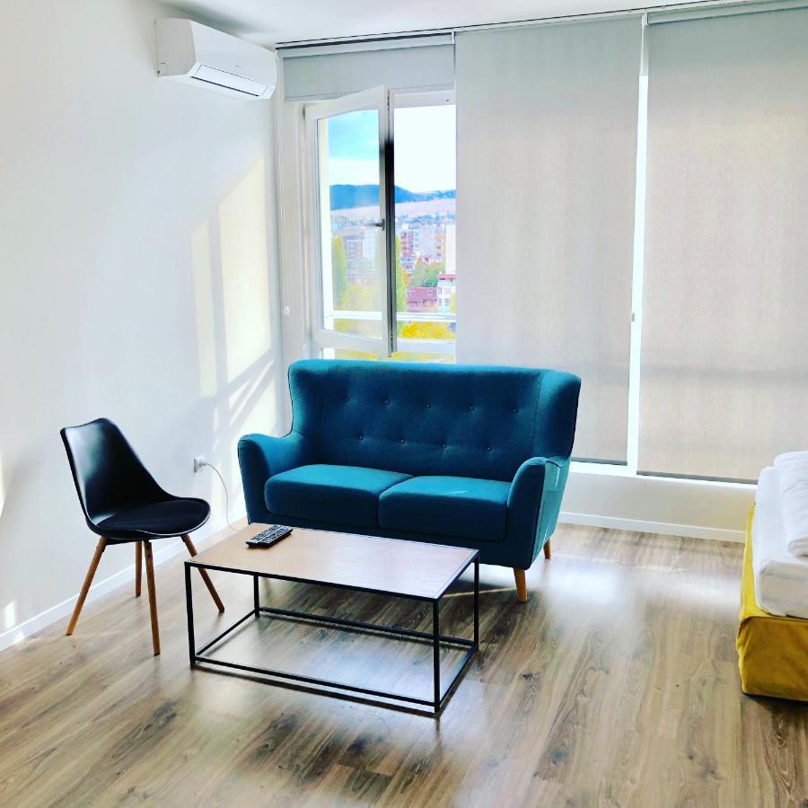 Turquoise And Magenta Apartment Szófia Kültér fotó